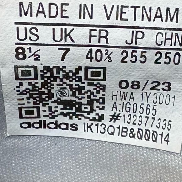 Elevate Your Everyday: adidas Swift Run 23 Sneakers in Dash Grey (Size 8.5) - Picture 7 of 7